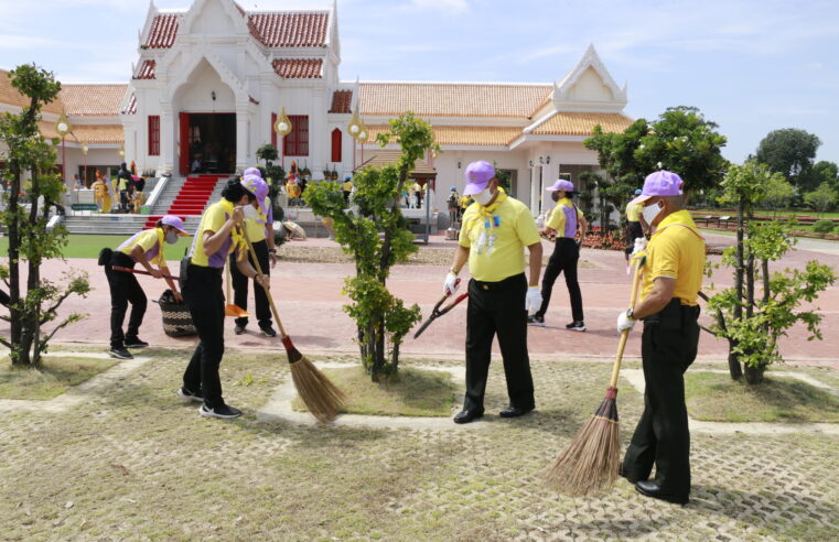 จิตอาสาพัฒนาพระราชวังจันทน์เนื่องในวันคล้ายวันสวรรคต ร.9