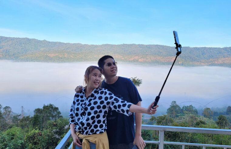 ทะเลหมอกร่องเขาแห่งนครชุม วิวทอดยาวสุดตา ตรึงใจ นทท.ที่มาเยือน