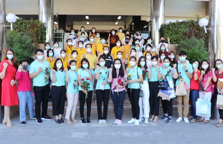 พิษณุโลกส่งนักรบชุดขาวช่วย รพ.สนามบุษราคัม