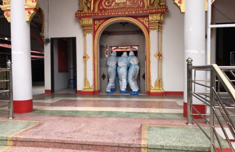เผาผู้ป่วยโควิดเสียชีวิตรายที่ 61 ที่วัดสระแก้วปทุมทอง