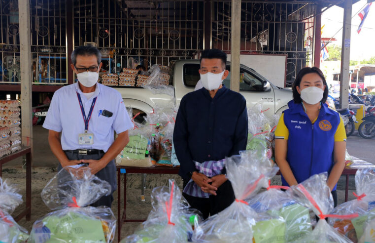 อบจ.ร่วมบรรเทาทุกข์ประชาชนตำบลหัวรอ