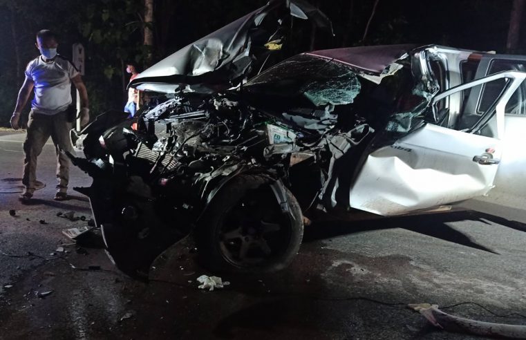 หนุ่มขับกระบะชนท้ายรถไถเมียดับตัวเองรอดราวปาฏิหาริย์