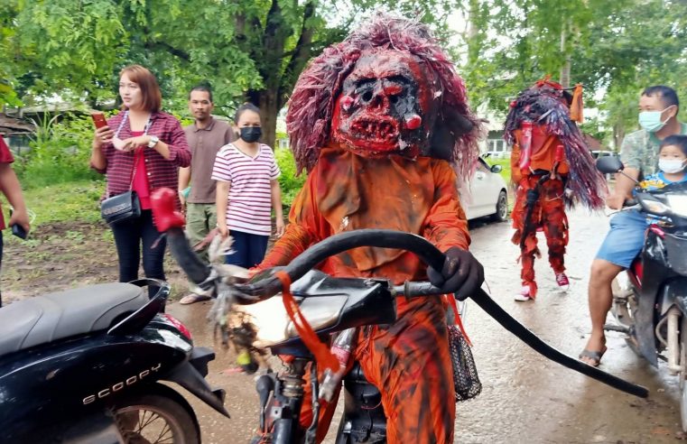 ชาวบ้านหนองกะท้าวร่วมสืบสานประเพณีแห่กัณฑ์เทศน์มหาชาติ