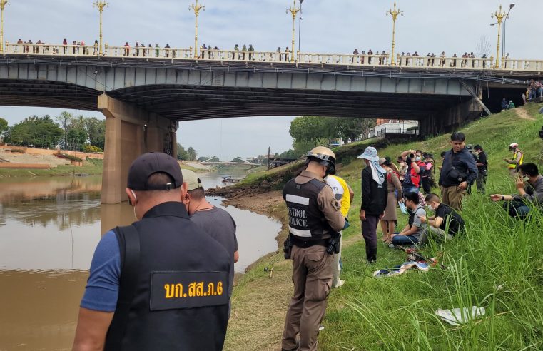 สุดเศร้า น.ศ.มรพส. คิดสั้นกระโดดสะพานฆ่าตัวตาย