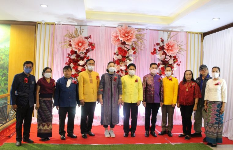 เชิญชวนชมการประกวดนางสาวอุตรดิตถ์และขุนศึกคู่ใจท่านพ่อพระยาพิชัยดาบหัก