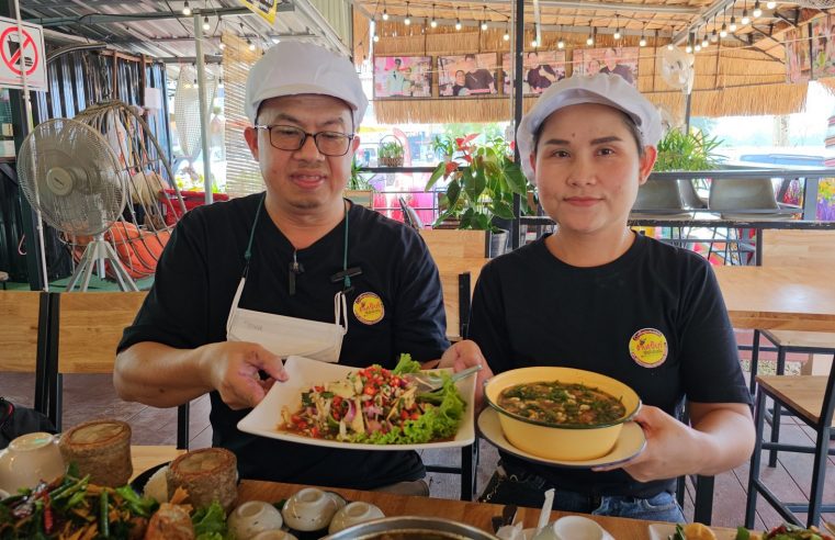ตำสนั่นเก้าครกที่ร้านเจ๊เก๋ ตำซ่า ตำแซ่บ เสิร์ฟพร้อมเมนูแซบหน้าร้อน