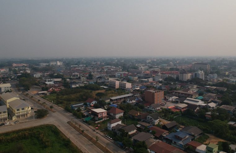 พิษณุโลกฝุ่นคลุมเมือง ปชช.สวมใส่หน้ากากอนามัยป้องกัน