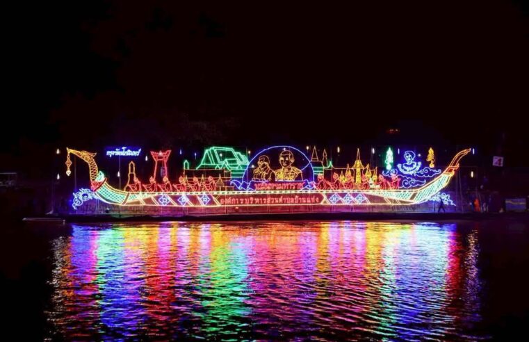 งานประเพณีไหลแพไฟฯ ขอบคุณพืชพันธุ์ธัญญาหาร-สายน้ำ และเทศกาลกินปลากินไข่